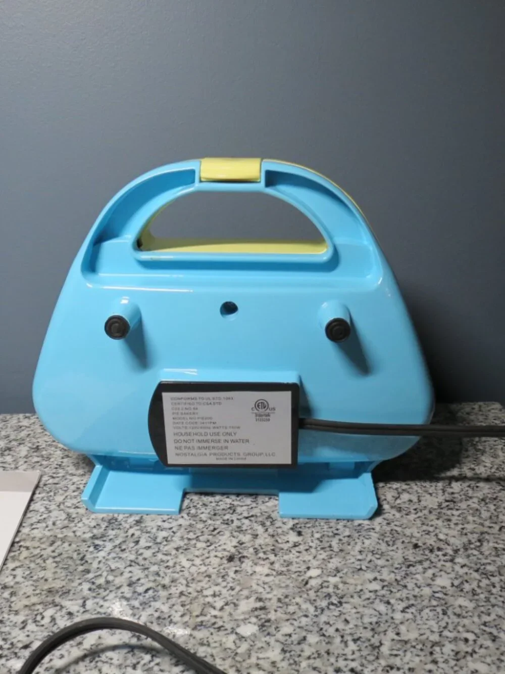 Nostalgia Electrics this pie
